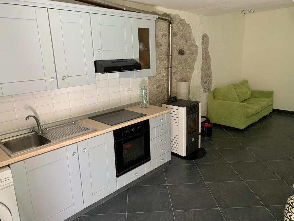 הוילה סנטו סטפאנו די מאגרה Casa La Rondinella מראה חיצוני תמונה